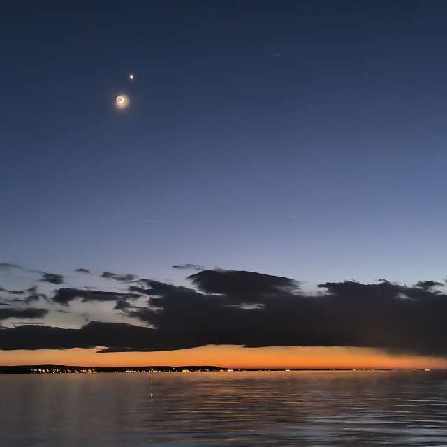 Weather forecasts with beautiful photos by Adri