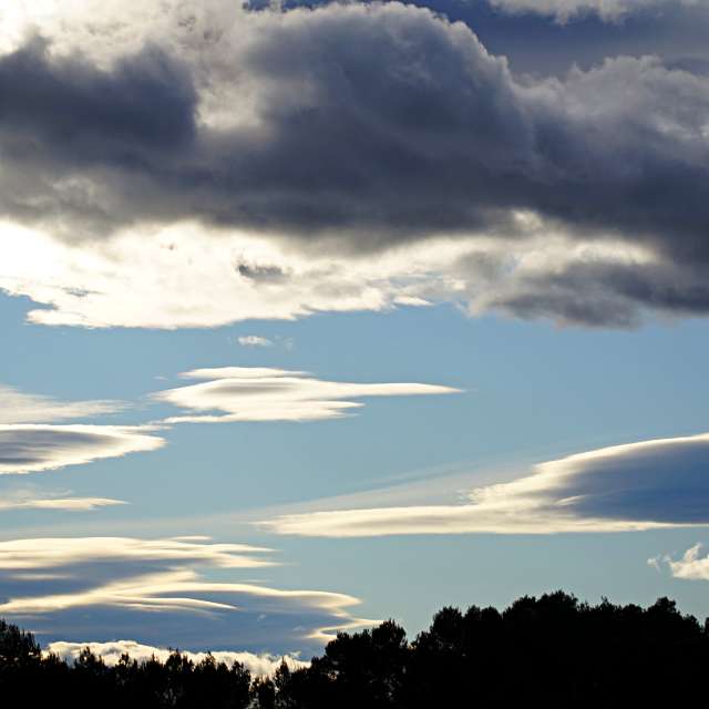 Weather forecasts with beautiful photos by tony5636