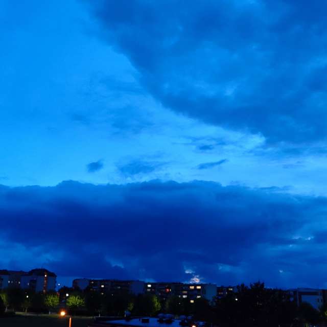 Fotos del Azul. Pronósticos del tiempo con hermosas fotos de Romek58 en Wieluń