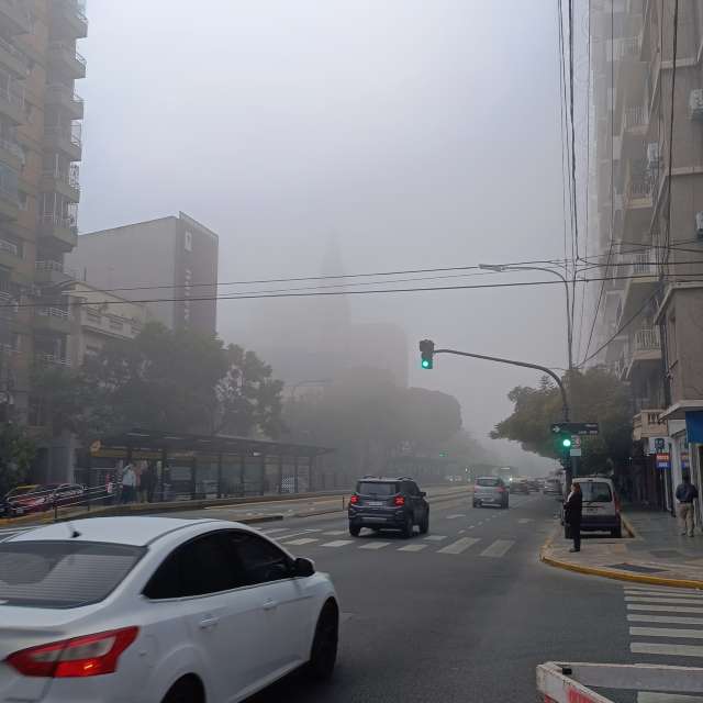 Weather forecasts with beautiful photos by Paponenino