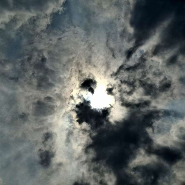 Fire. Weather forecasts with beautiful photos by Wen-ya Huang Photos in Kaohsiung City