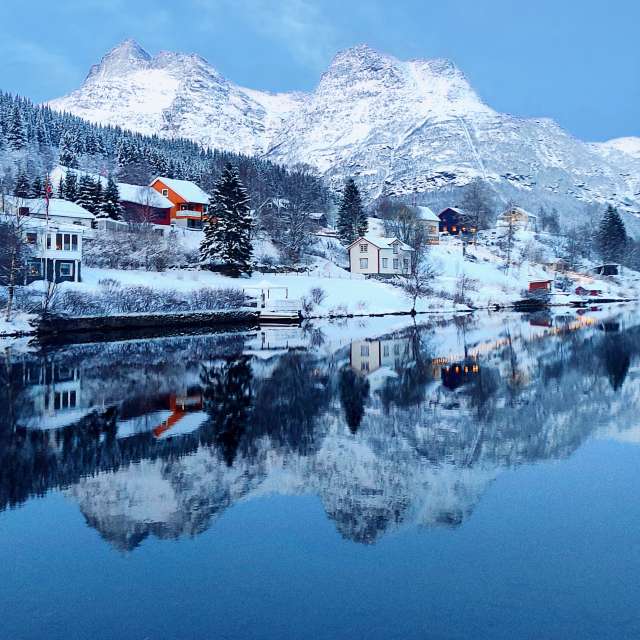 Previsões do tempo com lindas fotos de AndrGaev