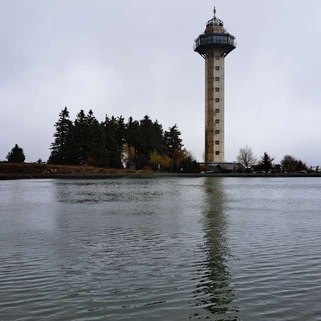 天气预报，带NikolausMinas精美的照片