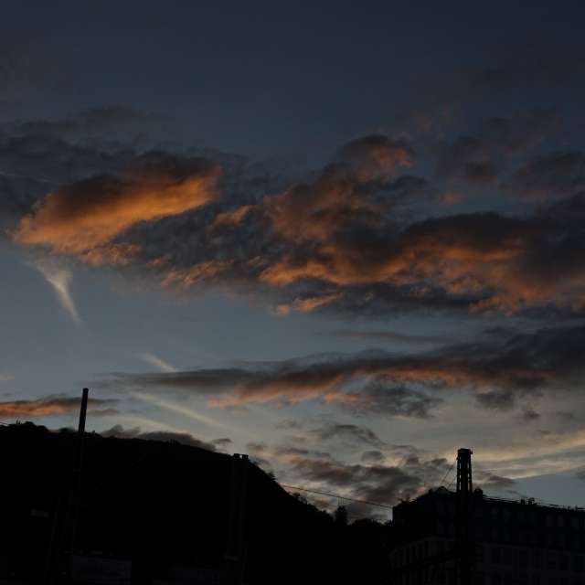 Fotos Escuro. Previsões do tempo com lindas fotos de Vasek325 em Praha 5