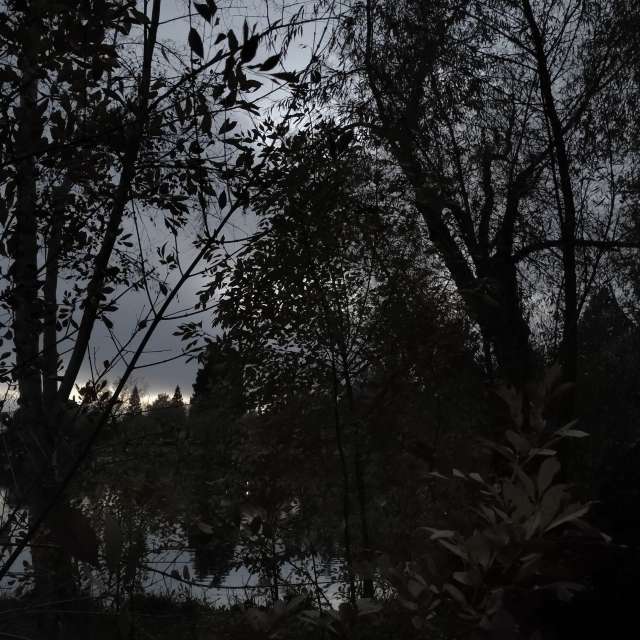 天气预报，带Ghostroku精美的照片