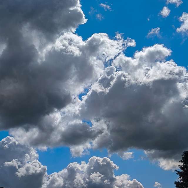 Weather forecasts with beautiful photos by agOost