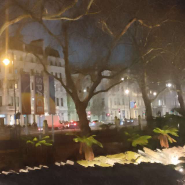 Weather forecasts with beautiful photos by Petewhites