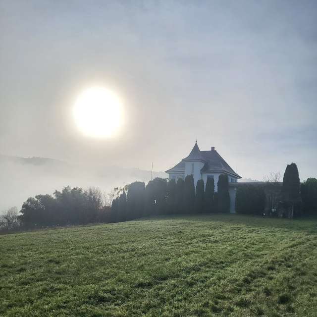 Weather forecasts with beautiful photos by aida-khaldi