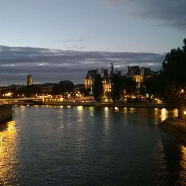 Boat. Weather forecasts with beautiful photos by satrap Photos in La Seine