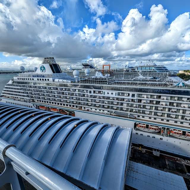 Weather forecasts with beautiful photos by boilerdude