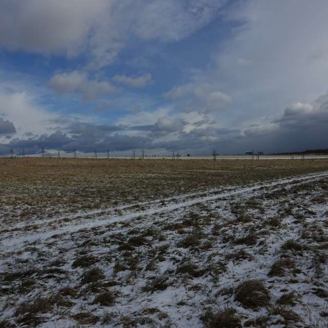 Fotos Nublado. Previsões do tempo com lindas fotos de Vasek325 em Praha 5