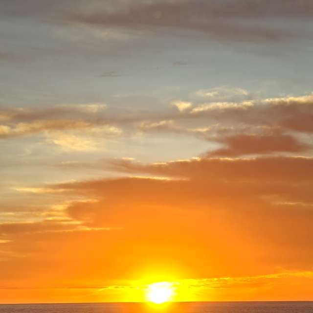 Weather Photos in Sunset. Weather forecasts with beautiful photos by newgen
