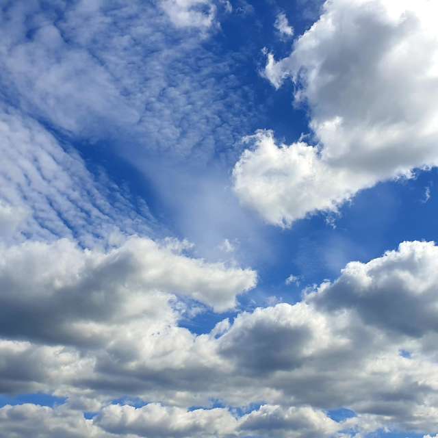 Hình ảnh Bay. Dự báo thời tiết với những bức ảnh đẹp của Mircea ở Hulboaca