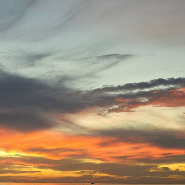 Prévisions météo avec de superbes photos de Traveling-Puma