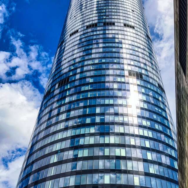 Photos Nuageux. Prévisions météo avec de superbes photos de VersusPoint de Vratislavie