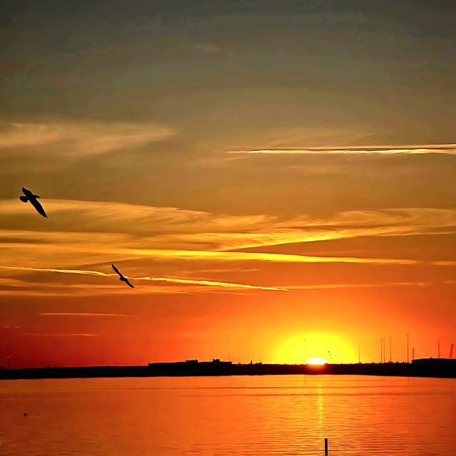 Weather forecasts with beautiful photos by jJaycox