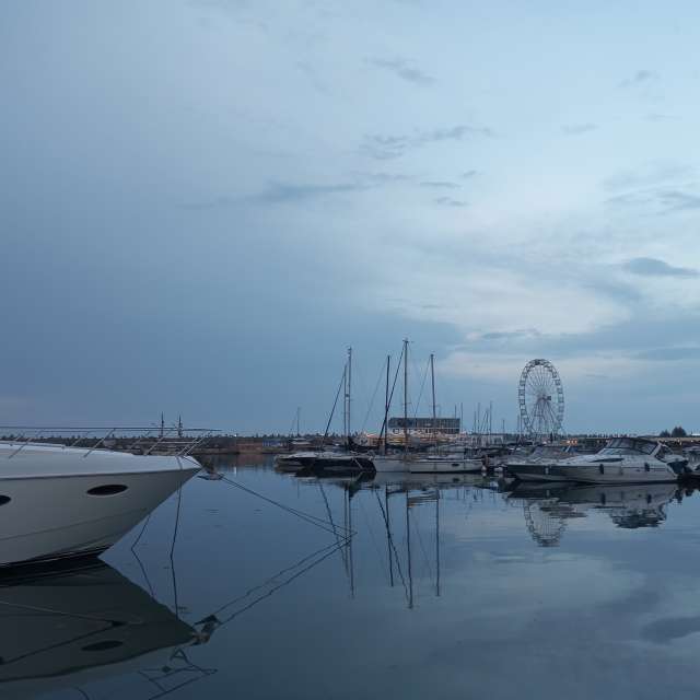 Group. Weather forecasts with beautiful photos by photo_worlds Photos in World