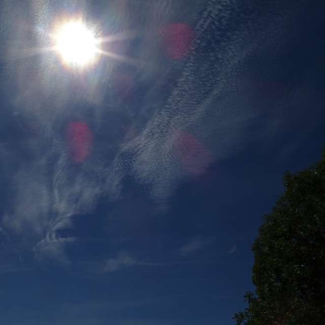 Fotos Luz. Previsões do tempo com lindas fotos de Vasek325 em Praha 4