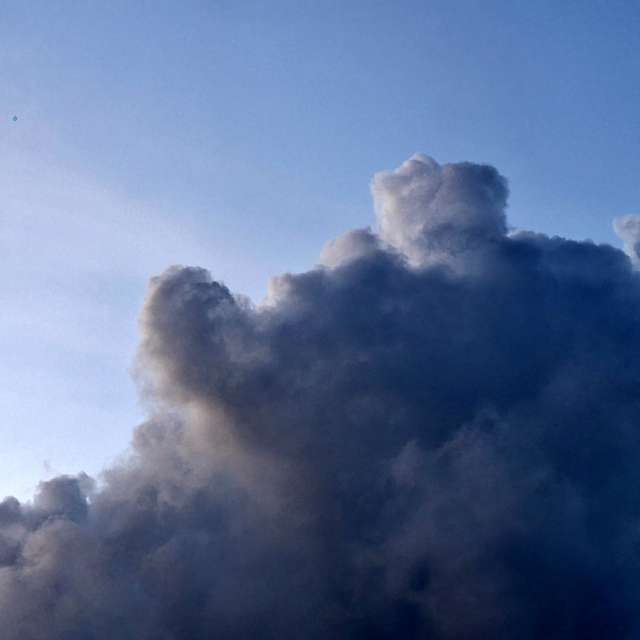 Weather Photos in . Weather forecasts with beautiful photos by Wen-ya Huang
