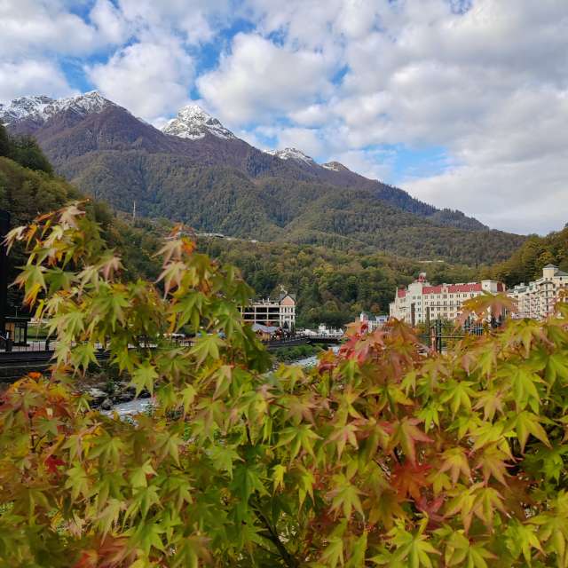 Photos Flanc de coteau. Prévisions météo avec de superbes photos de Albert_Smelovtsev de Roza Khutor