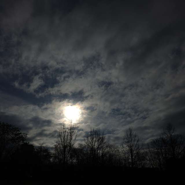 Fotos Nublado. Previsões do tempo com lindas fotos de Vasek325 em Praha 4