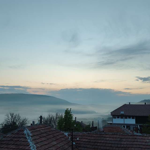 Weather forecasts with beautiful photos by lydito