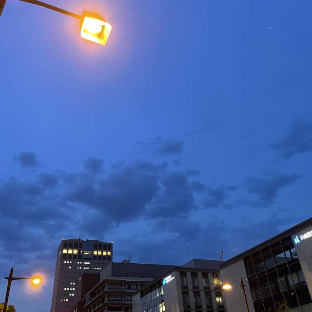 Fotos Carros. Previsões do tempo com lindas fotos de あさのジジ em Okayama