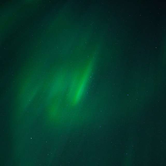 Weather forecasts with beautiful photos by Rozhman Piran