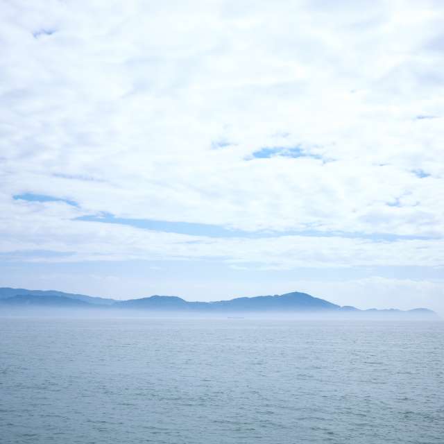 Weather forecasts with beautiful photos by Jonathan_Petrel