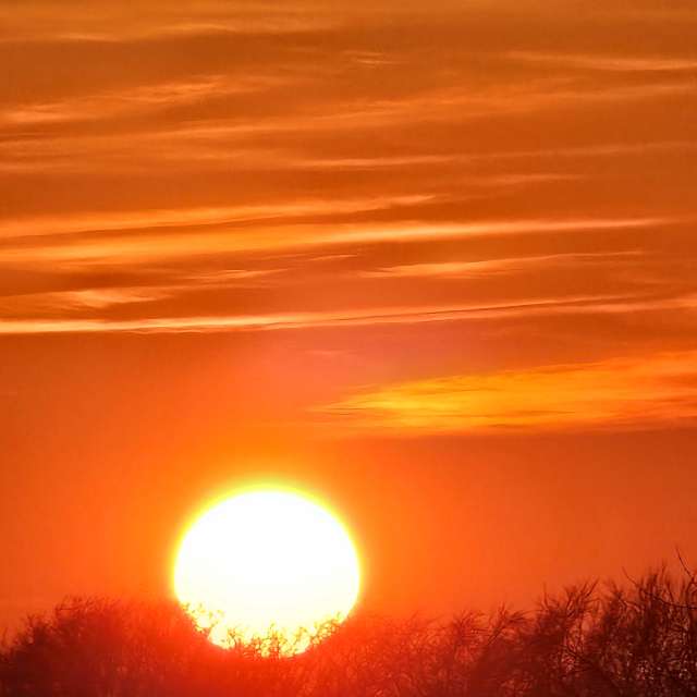 世界の天気写真. Seniの美しい写真による天気予報