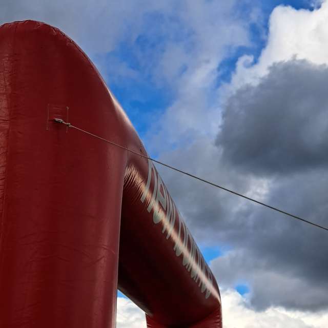 天气预报，带NikolausMinas精美的照片