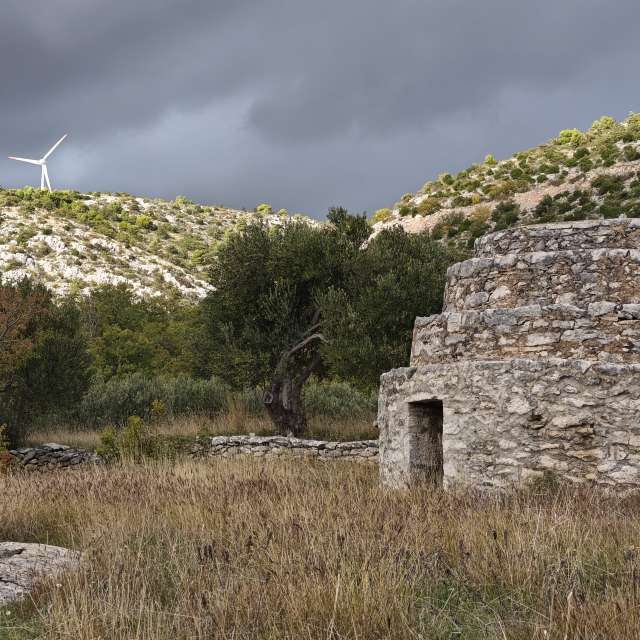 RoncevicRの美しい写真による天気予報