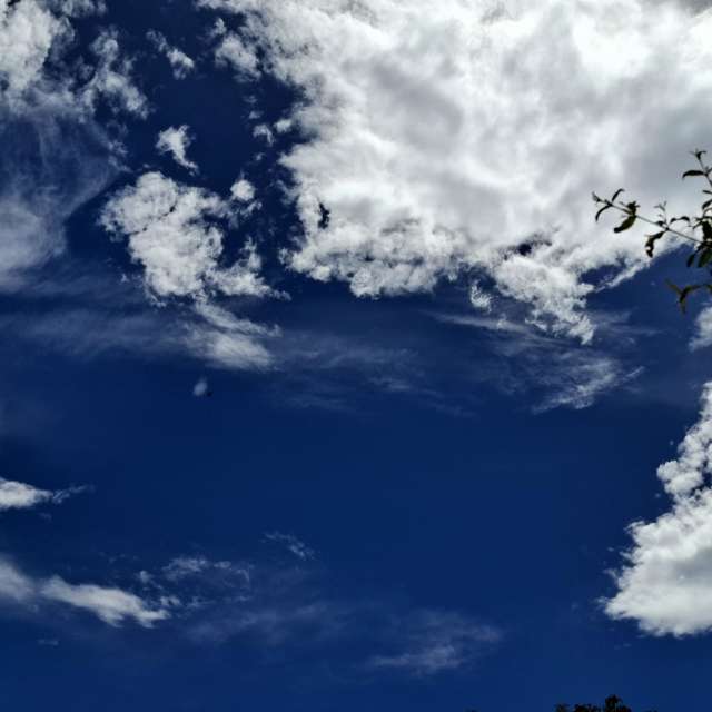 Hill. Weather forecasts with beautiful photos by Wen-ya Huang Photos in World