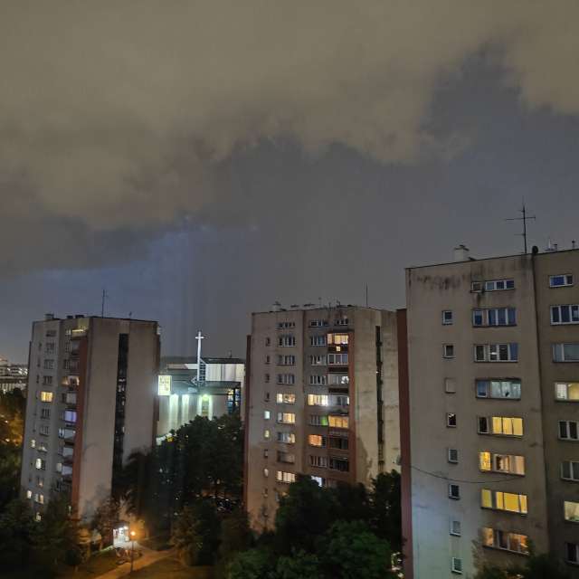Fotos del Conduciendo. Pronósticos del tiempo con hermosas fotos de zjabri en Cracovia