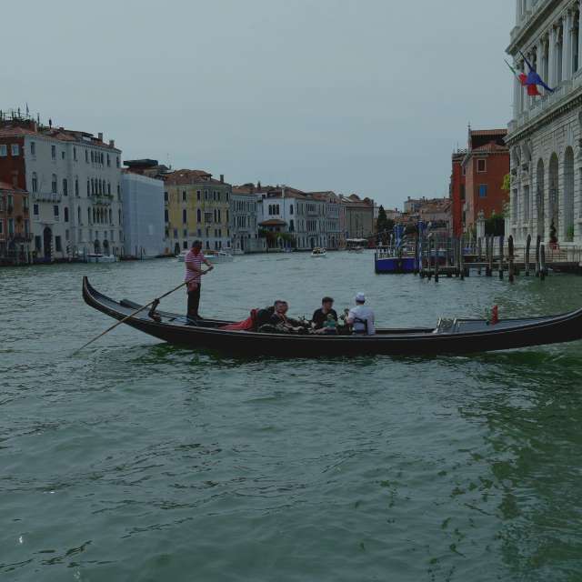 天气预报，带loris-b精美的照片