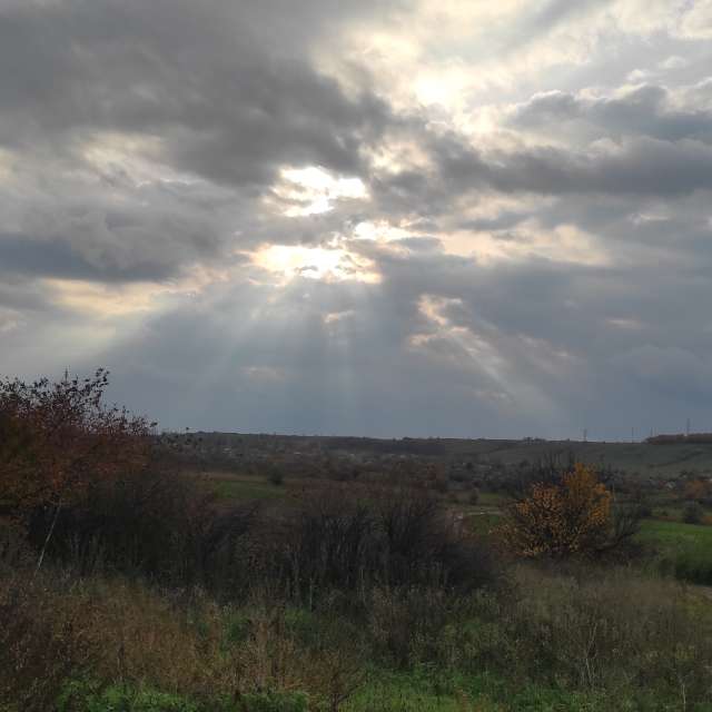 Man. Weather forecasts with beautiful photos by Федір Photos in Ukraine