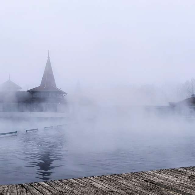 Weather forecasts with beautiful photos by Adri