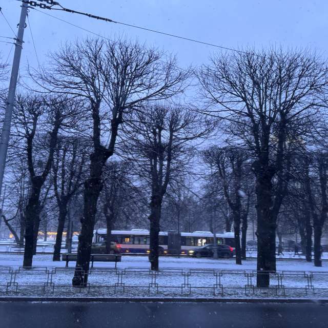 Crossroad. Weather forecasts with beautiful photos by Svet-Lana Photos in Rīga