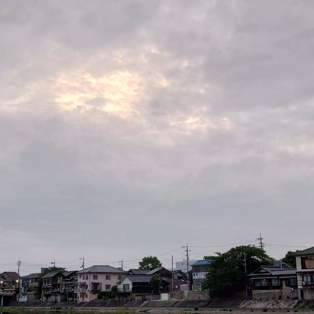 Okayama मधील Dock. あさのジジ द्वारे सुंदर छायाचित्रांसह हवामानाचा अंदाज छायाचित्र