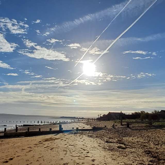 世界の天気写真. Lolliの美しい写真による天気予報