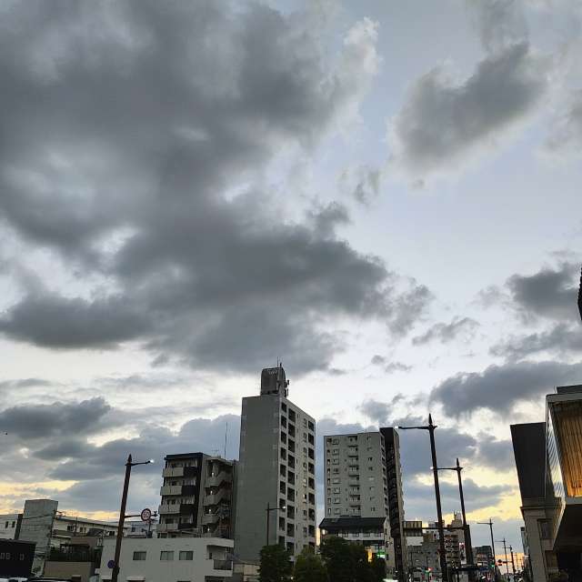 Fotos Carros. Previsões do tempo com lindas fotos de あさのジジ em Okayama