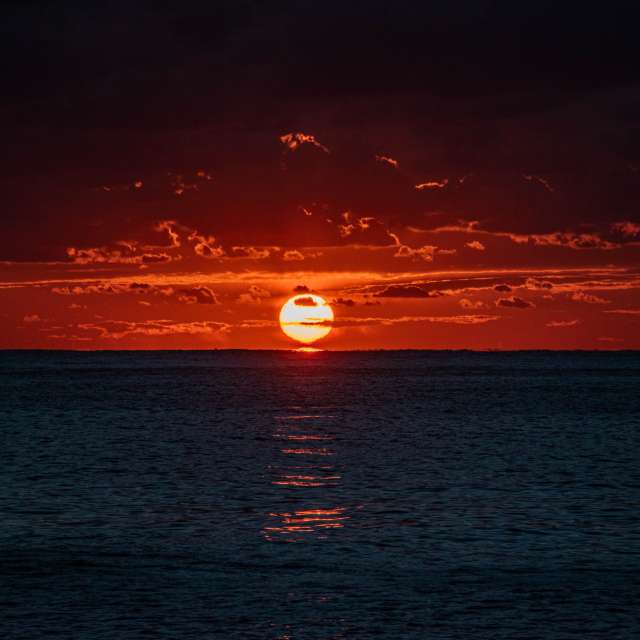 Weather Photos in World. Weather forecasts with beautiful photos by GrgaP