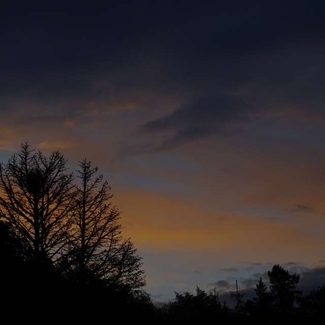 Fotos Luz. Previsões do tempo com lindas fotos de Vasek325 em Praha 4