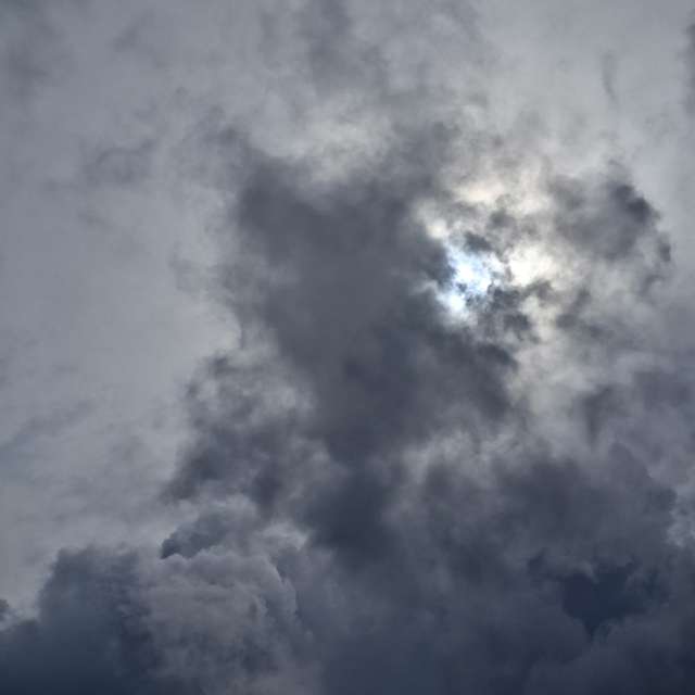 Steam. Weather forecasts with beautiful photos by Wen-ya Huang Photos in World