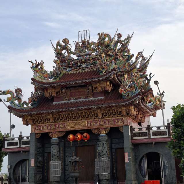 Photos Femme. Prévisions météo avec de superbes photos de Wen-ya Huang de Kaohsiung