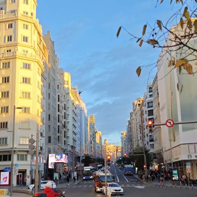 Weather forecasts with beautiful photos by Adri_fp