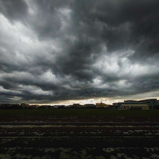 Weather forecasts with beautiful photos by LuJoHao