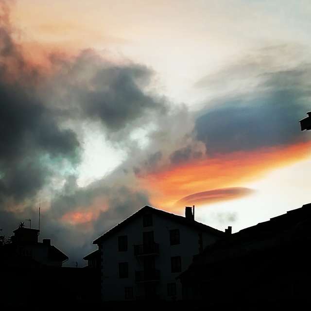 Weather forecasts with beautiful photos by Juanma