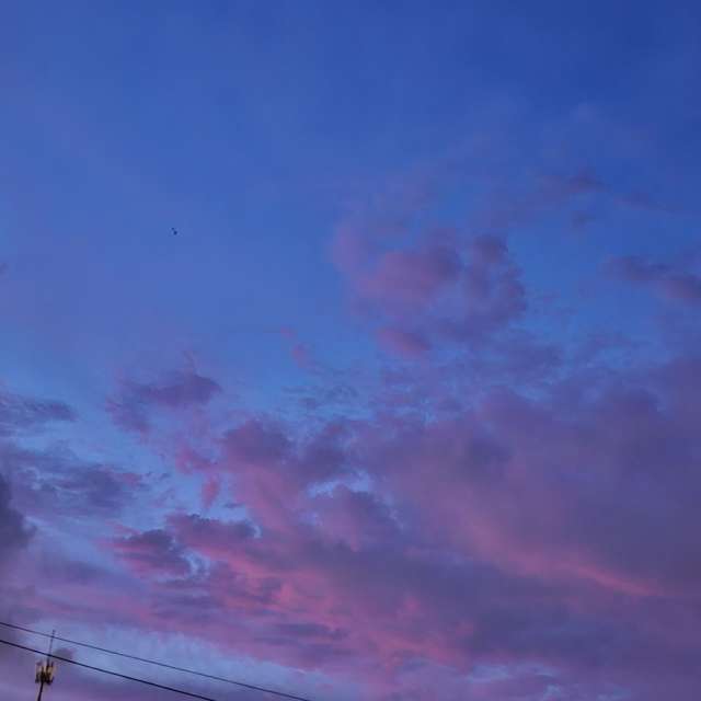 Sunset. Weather forecasts with beautiful photos by Wen-ya Huang Photos in Kaohsiung City