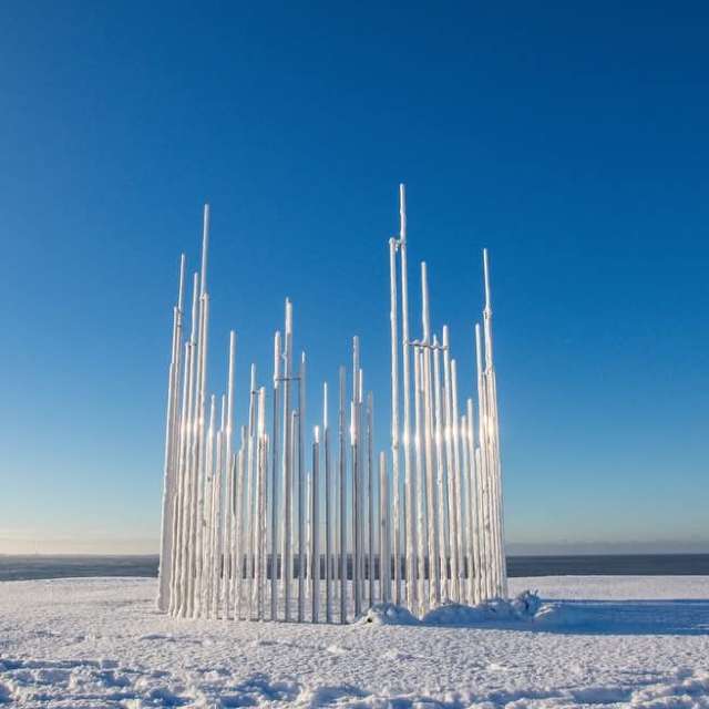 Weather forecasts with beautiful photos by Ninette